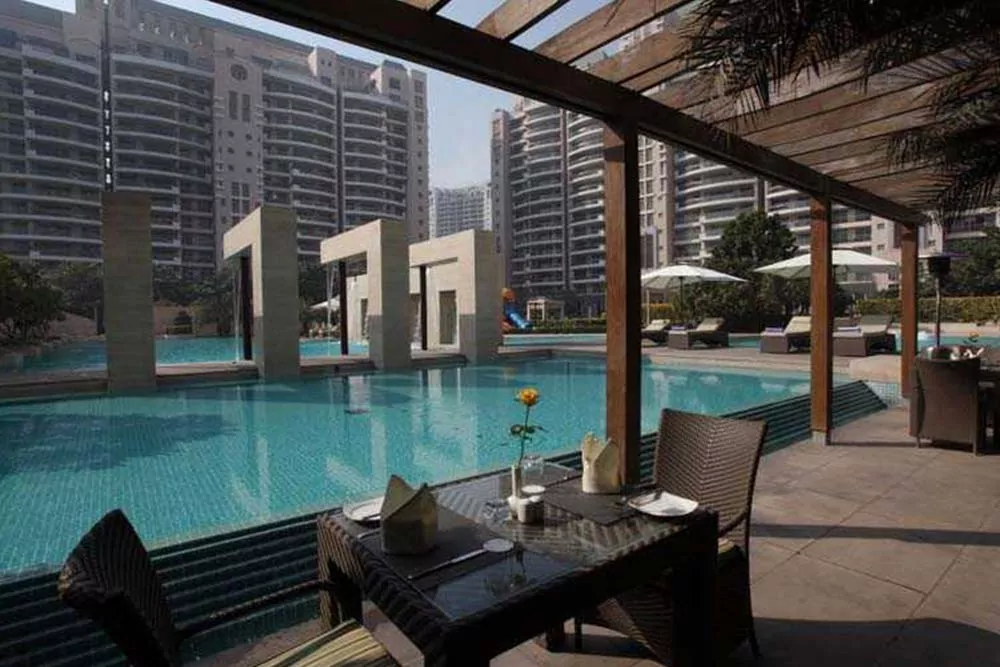 DLF Magnolias Park View Apartment Golf Course Road 5800 sqft